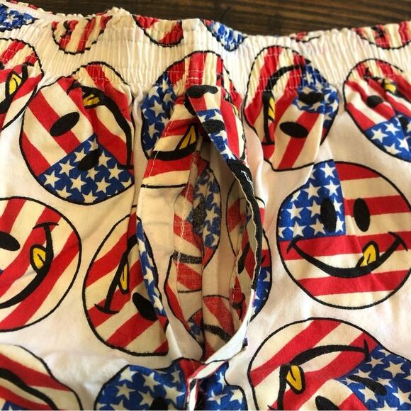Vintage Flag 4th off July Shorts Men’s L Joe Boxer Patriotic Smile Graphic Glow - Picture 8 of 11